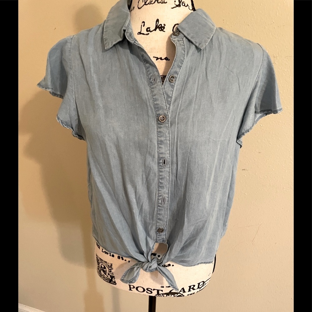 Denim button blouse